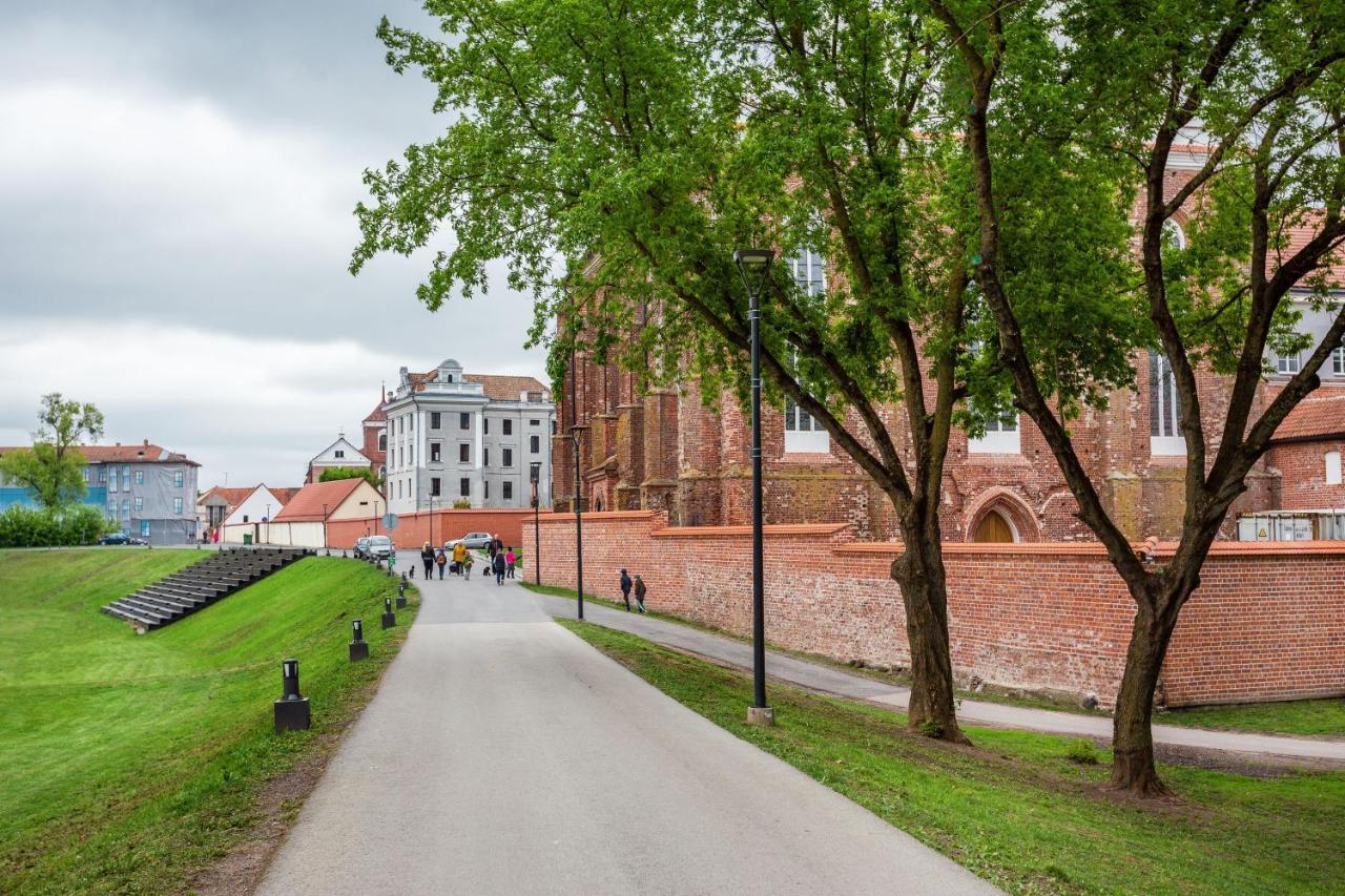 Luxurious Kaunas Basilica Apartment In Old Town By Urban Rent 外观 照片